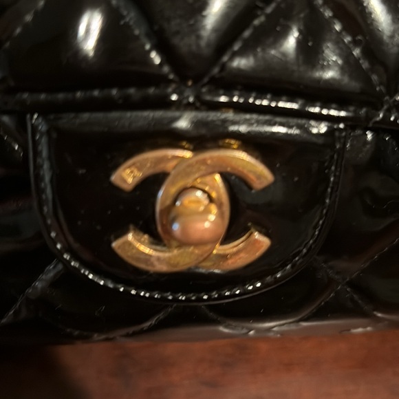 CHANEL Timeless Classique Double Flap Patent Leather Handbag - Picture 8 of 12